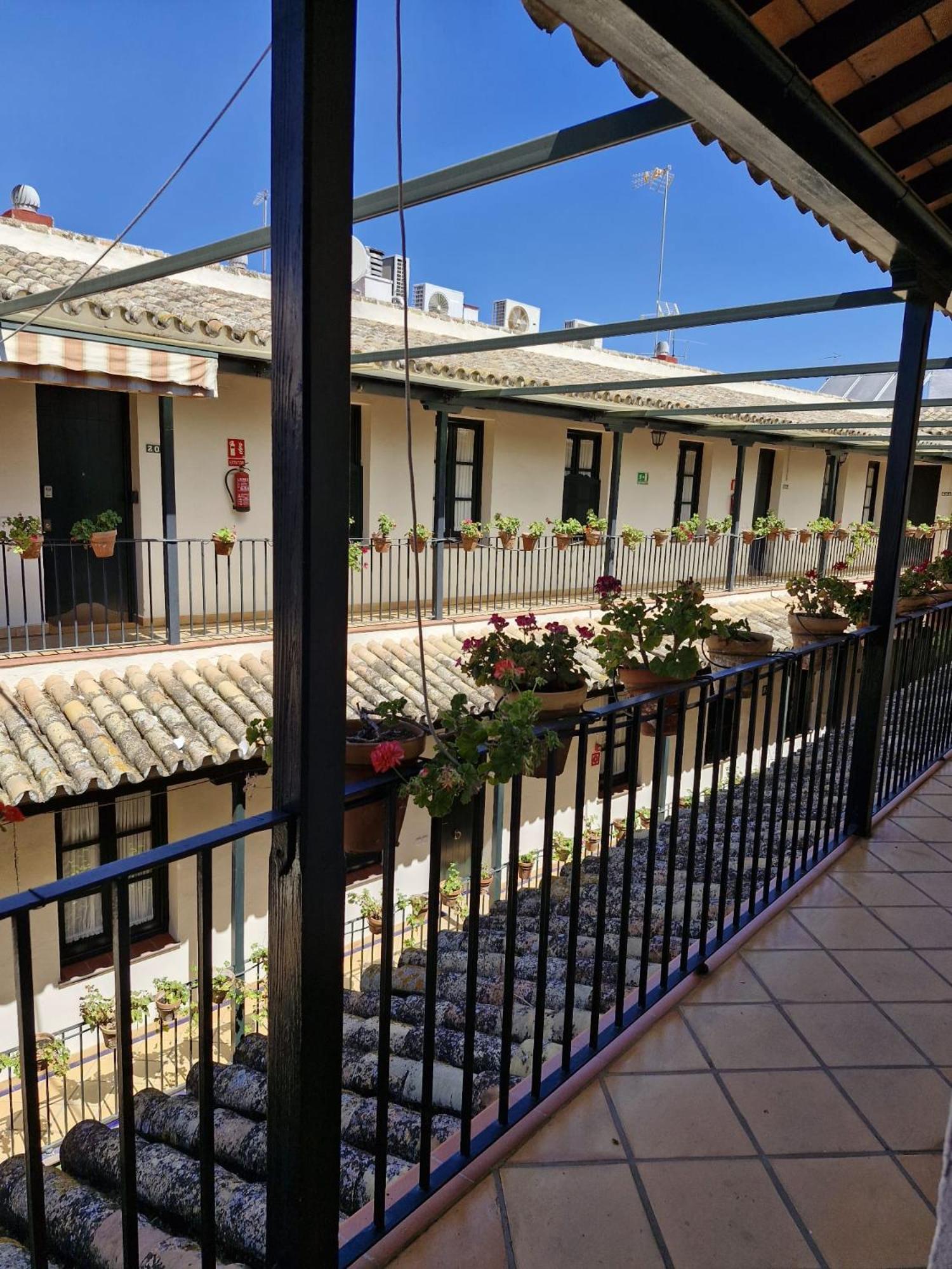 Апартаменты Patio Cartuja Севилья Экстерьер фото